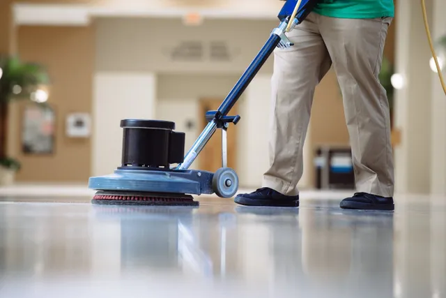 commercial-cleaning-company-640w